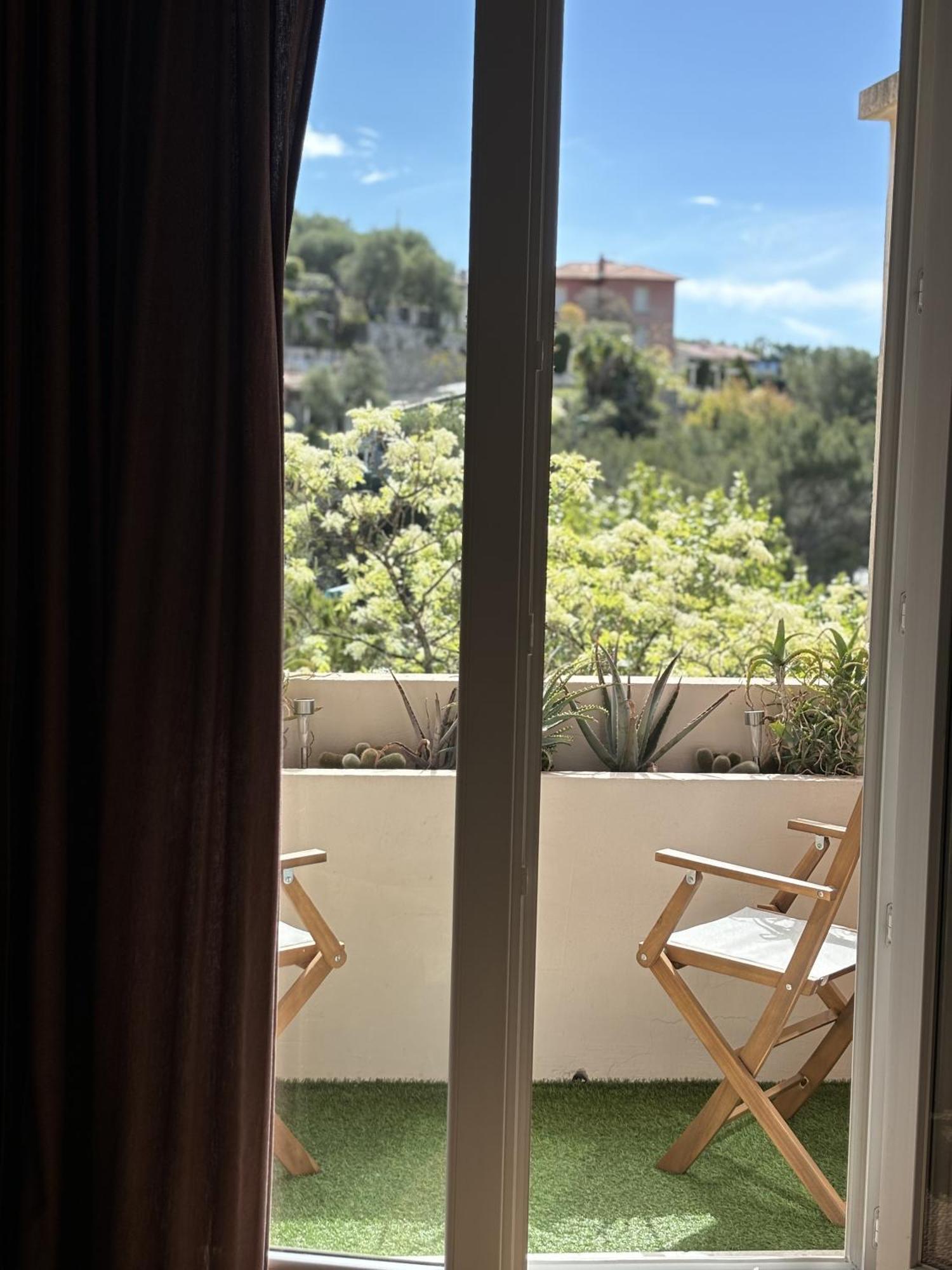 Eze Roc Apartment Exterior foto