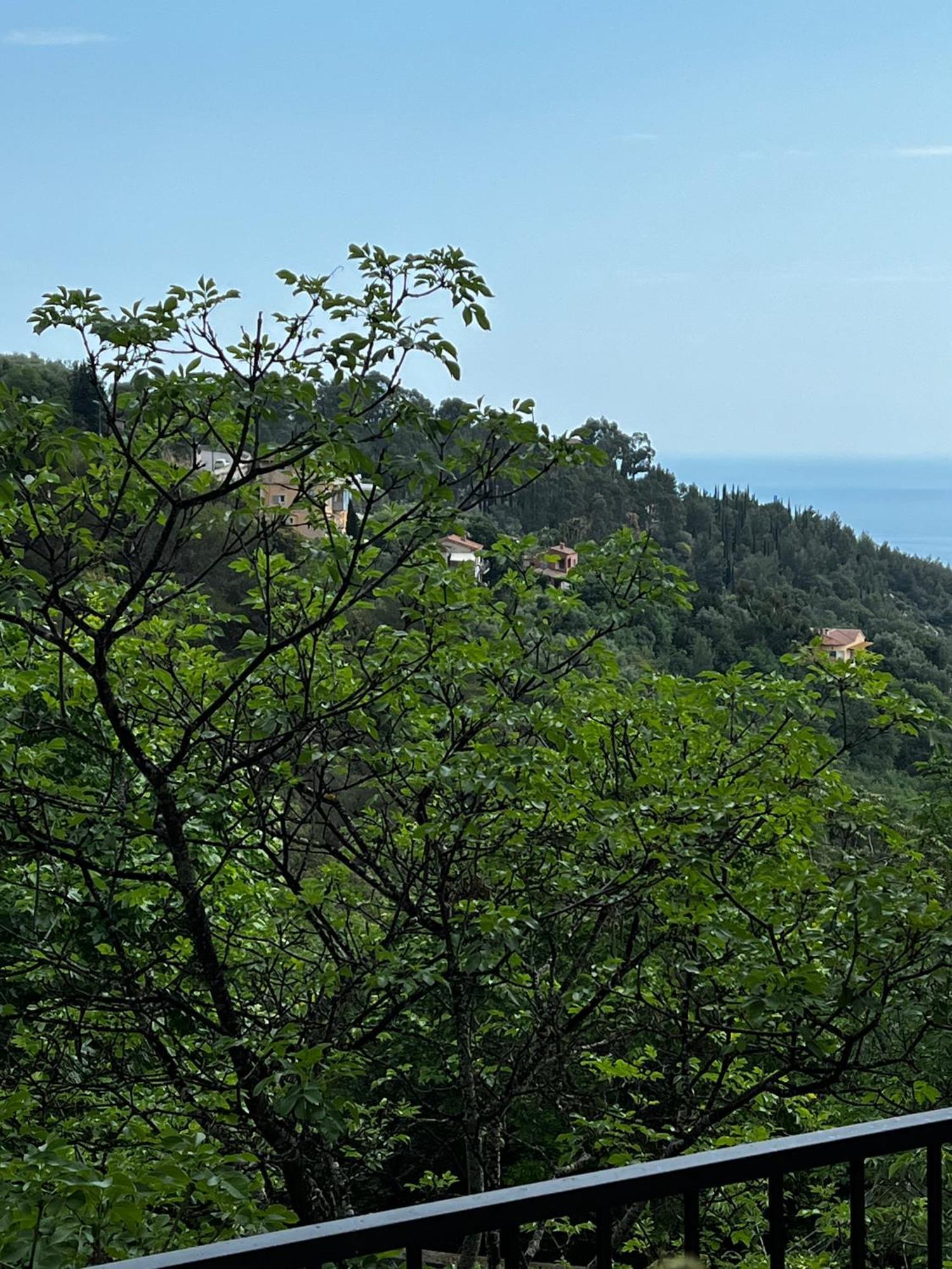 Eze Roc Apartment Exterior foto