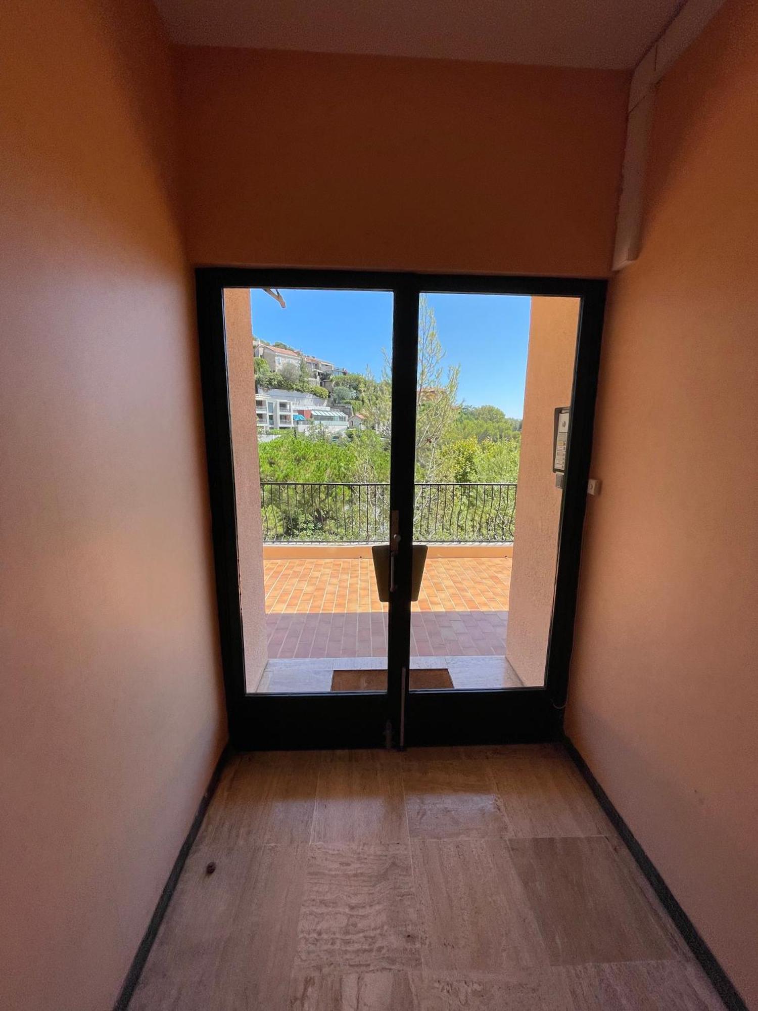 Eze Roc Apartment Exterior foto